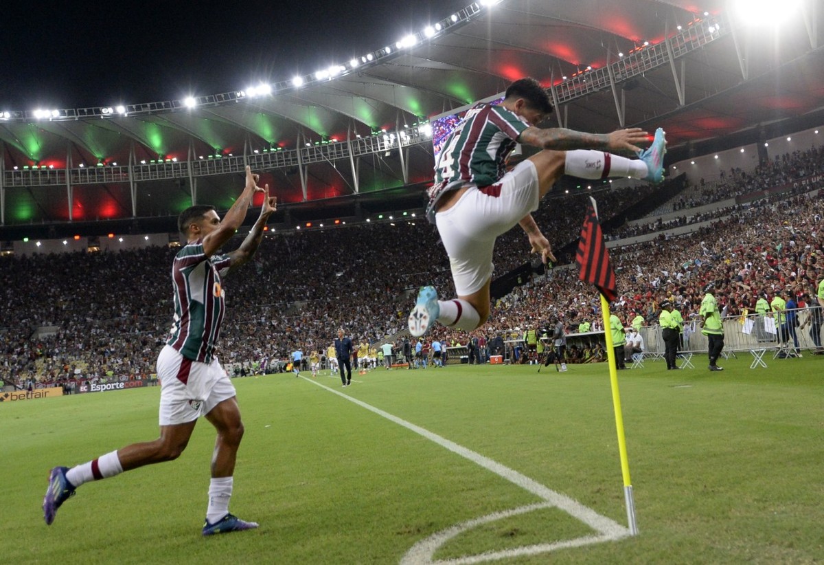 Atuações do Fluminense: coletivo vai muito bem, Cano perde pênalti, mas é o herói do título tricolor - Globo.com