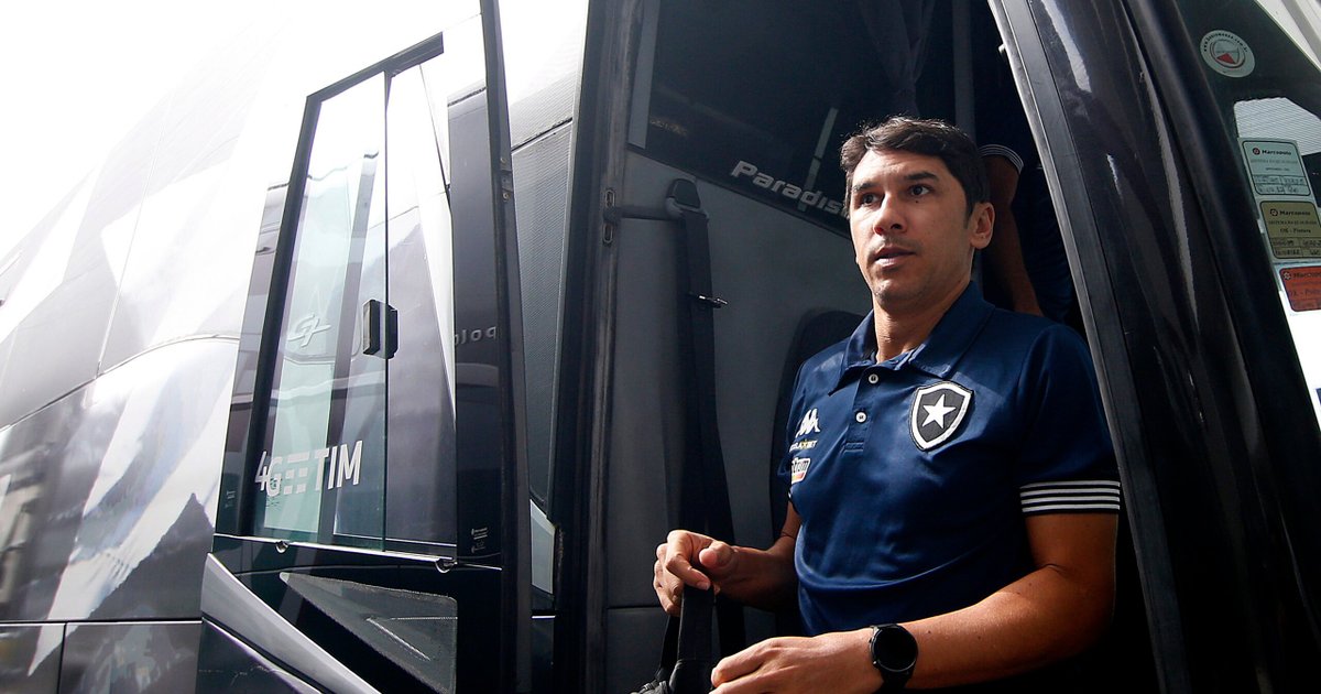 Botafogo escalado com Douglas Borges e Erison para enfrentar o Fluminense no Maracanã - FogãoNET