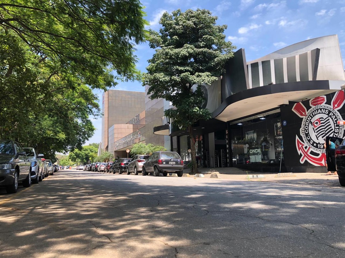 Corinthians apresenta superávit de R$ 5,6 milhões e interrompe série de quatro anos no vermelho - Globo.com