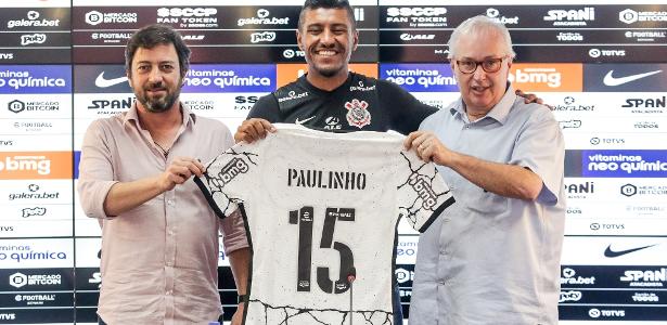 Corinthians decide esconder marca da Taunsa após atraso em pagamento - UOL Esporte