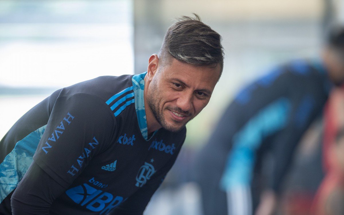 Em baixa no Flamengo, Diego Alves planeja deixar o clube em breve - O Dia