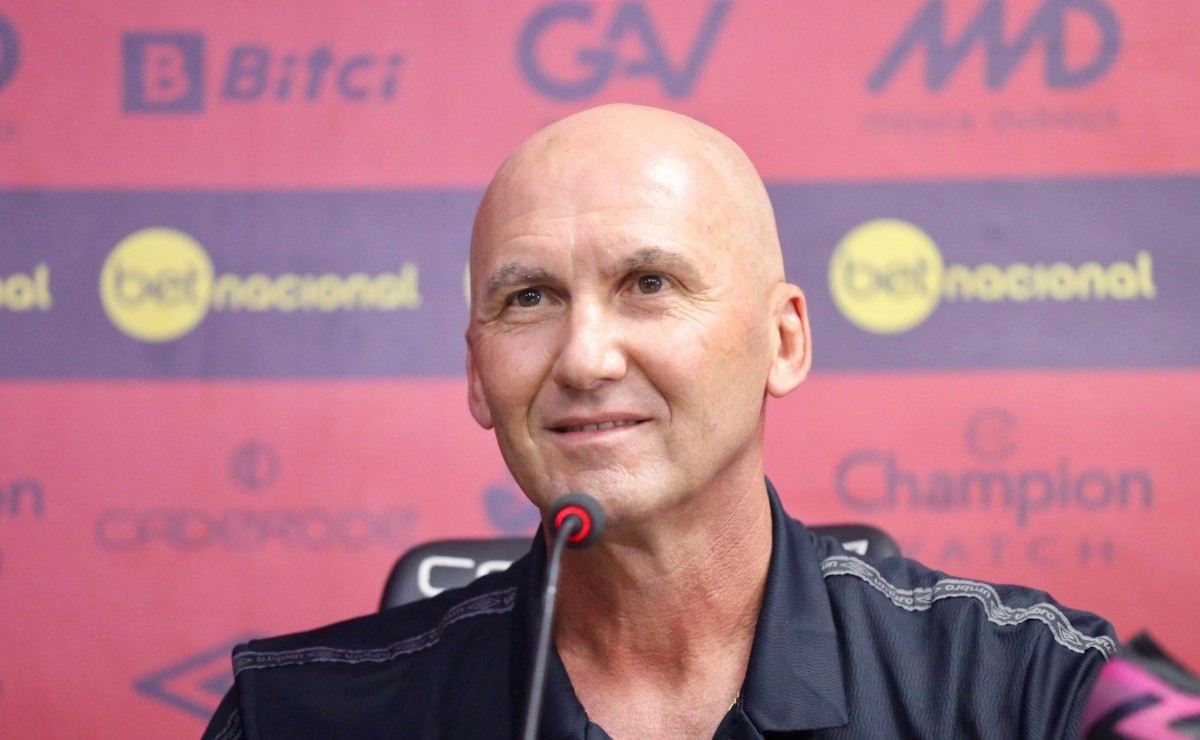 “Me dá muita confiança”; Dal Pozzo rasga elogios ao elenco do Sport e expõe possibilidade de acesso da equi... - Bolavip Brasil