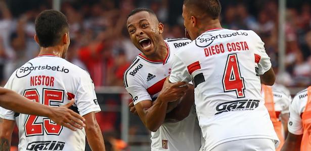 Opinião: Juca Kfouri: Meninada do São Paulo deu um banho físico no Corinthians - UOL Esporte