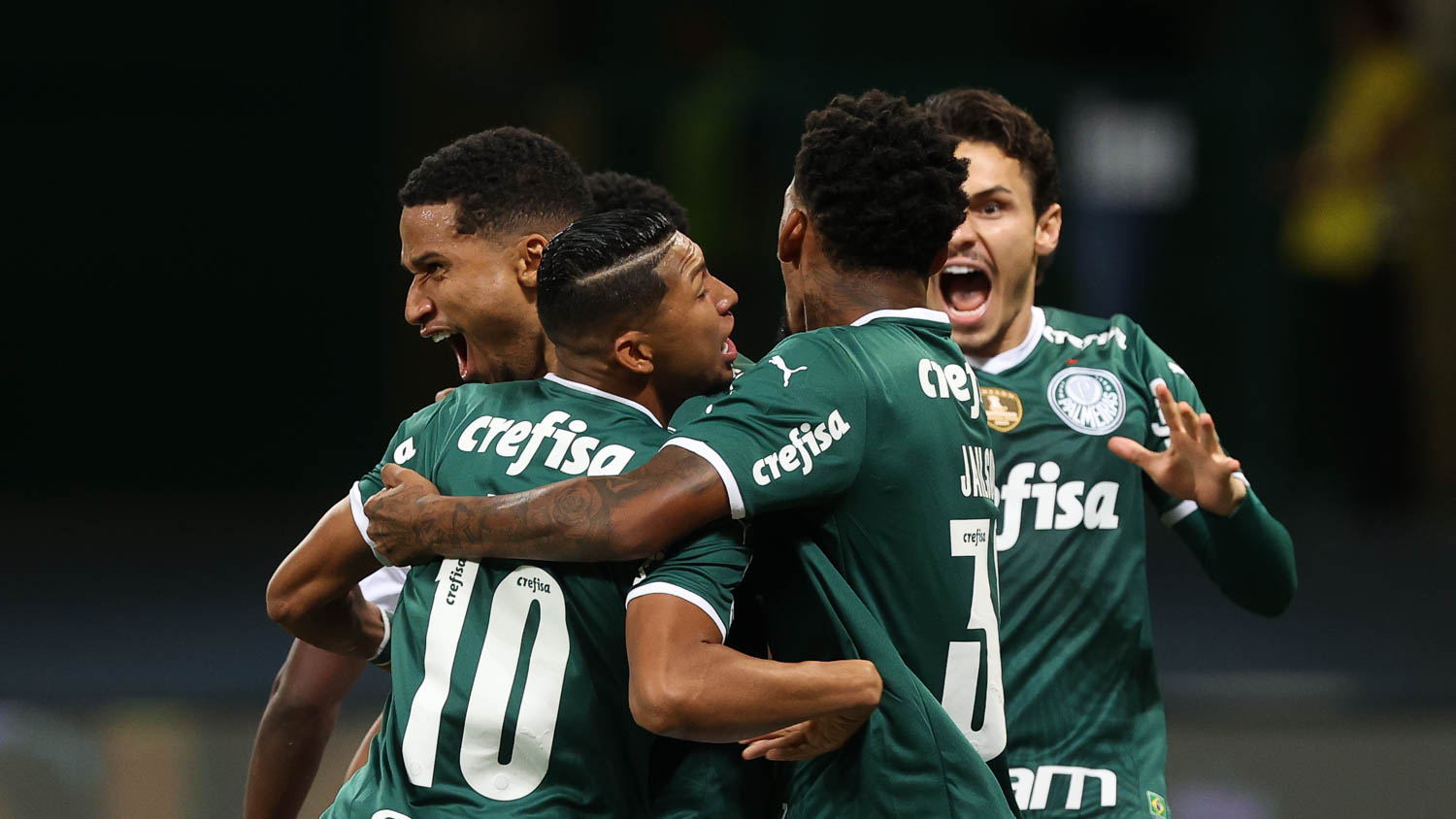 Palmeiras sofre, mas bate o Bragantino e vai à final do Paulistão pelo 3º ano seguido - Gazeta Esportiva