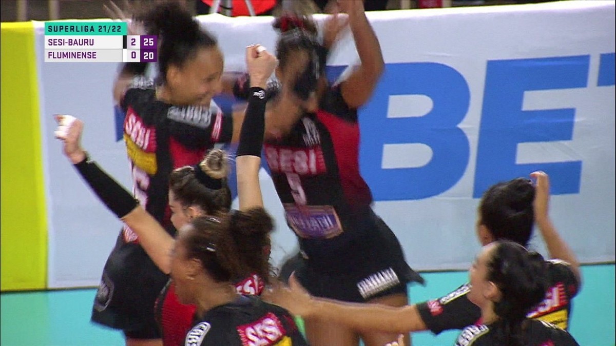 Sesi-Bauru atropela o Fluminense e fica a uma vitória da semifinal da Superliga feminina - Globo.com