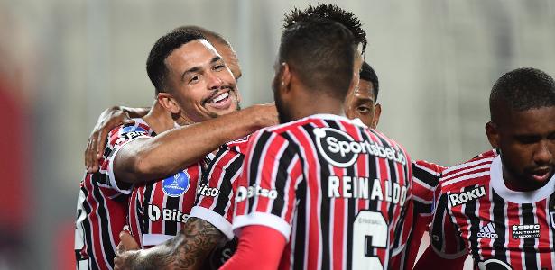 Virada na Sul-Americana faz torcedores do São Paulo sofrerem; veja memes - UOL Esporte