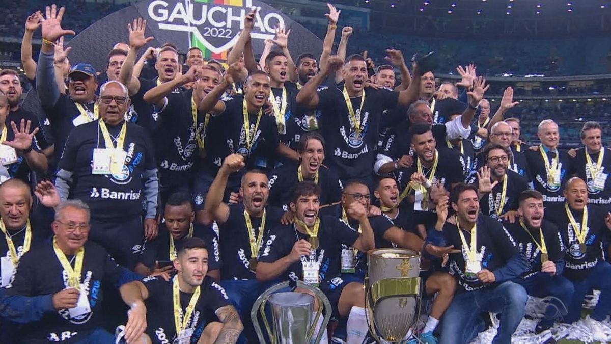 Ypiranga domina Seleção do Gauchão; Bitello, do Grêmio, é o craque - Globo.com